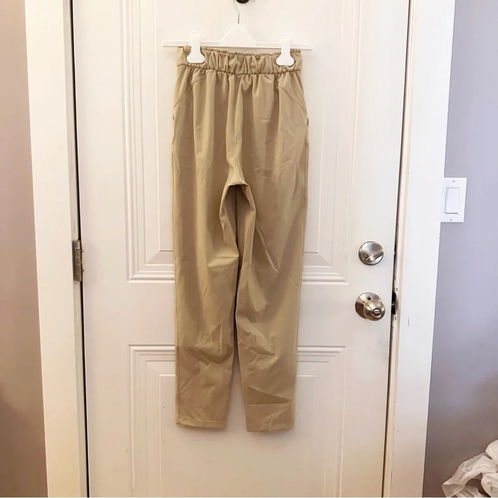 Lululemon 7/8 Keep Moving Pant‎ Trench Sz 2